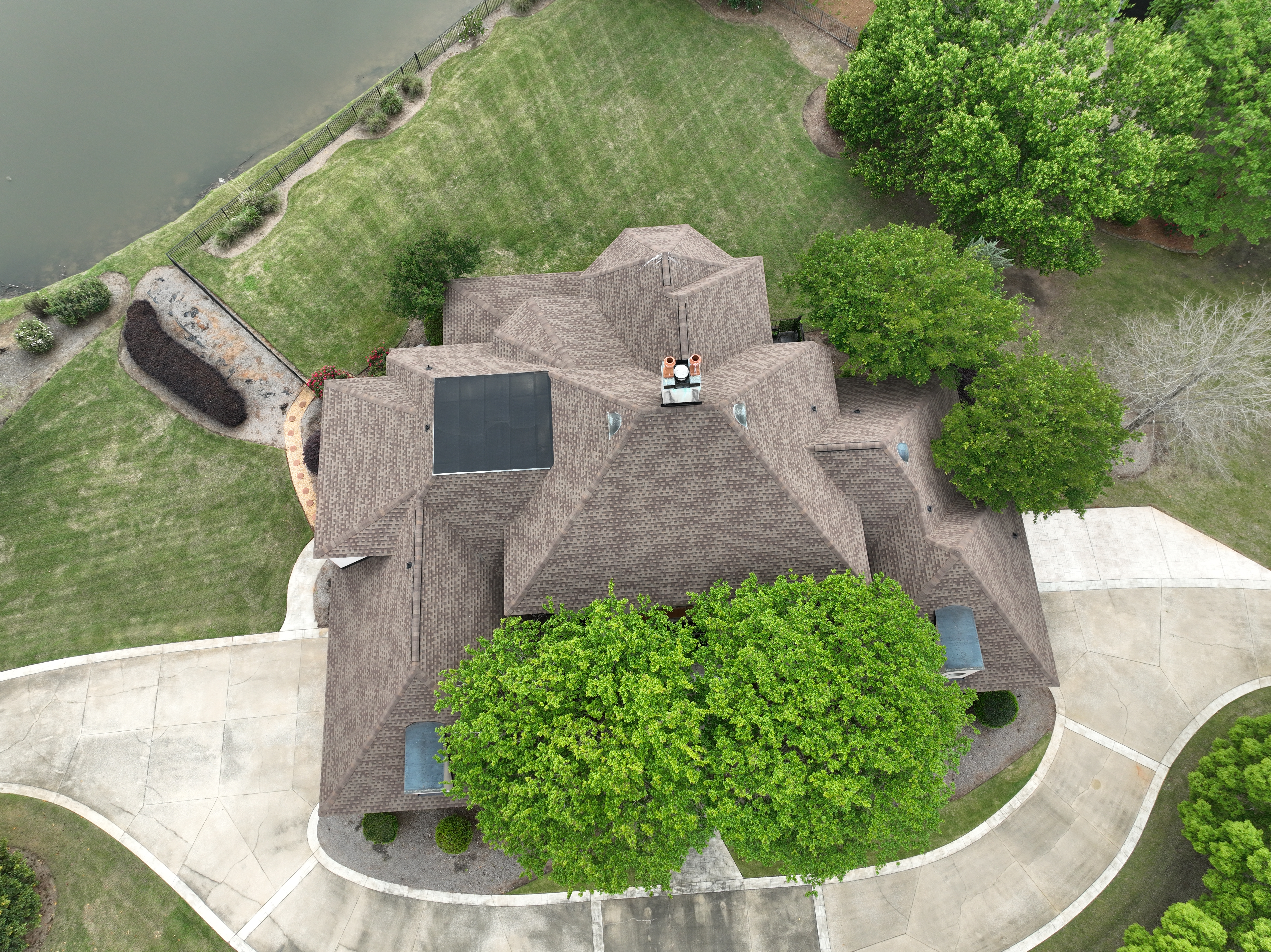 Finished residential roof project